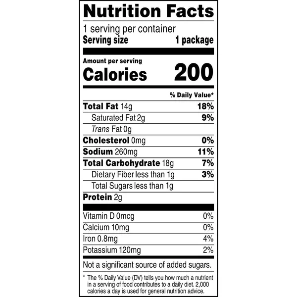 Cheetos Crunchy Flamin' Hot Cheese Flavoured Snacks 35.4 g (2)