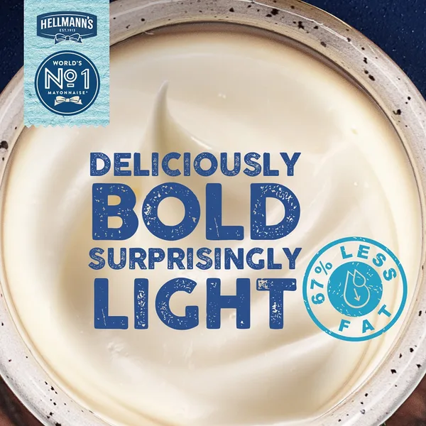 Hellmann’s Light Mayonnaise 67% Less Fat 240 g (3)