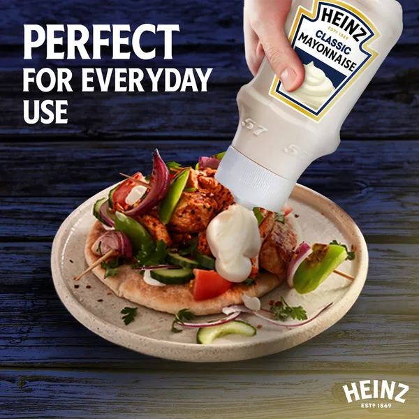 Heinz Creamy Classic Mayonnaise Top Down Squeezy Bottle 225 ml (3)