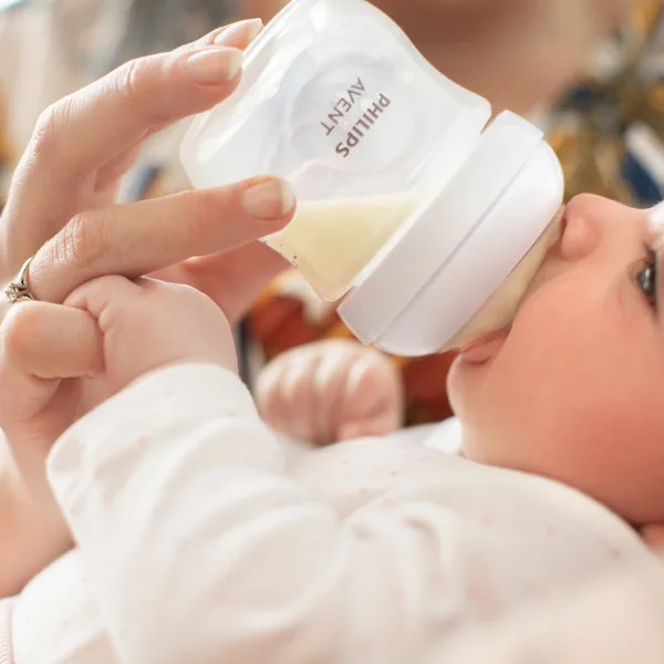 Philips Avent Natural Feeding Teats 6 Months+ 965/02 2 pcs (4)